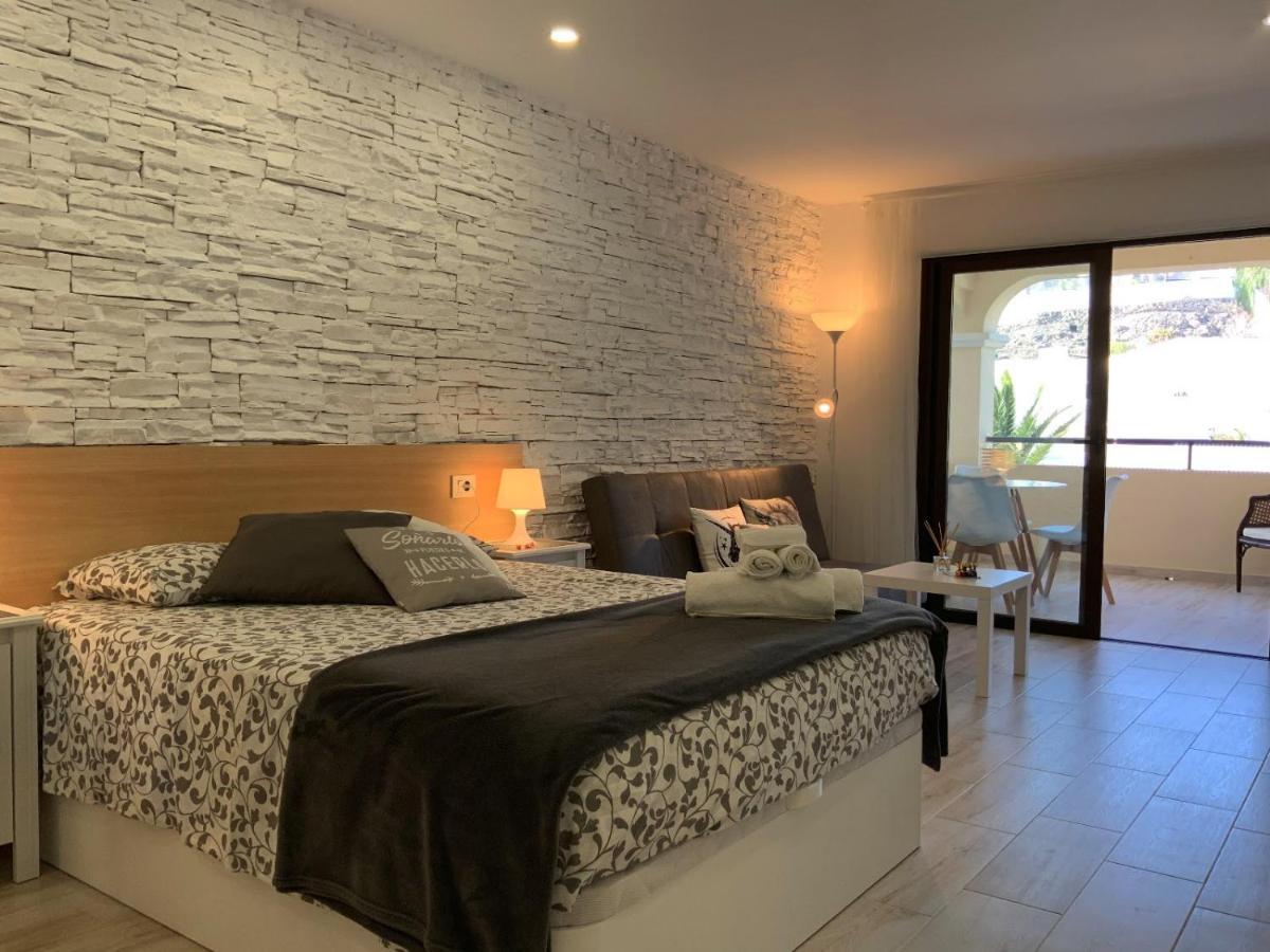 Boutique Apartment ลอส กริสเตียนอส ภายนอก รูปภาพ